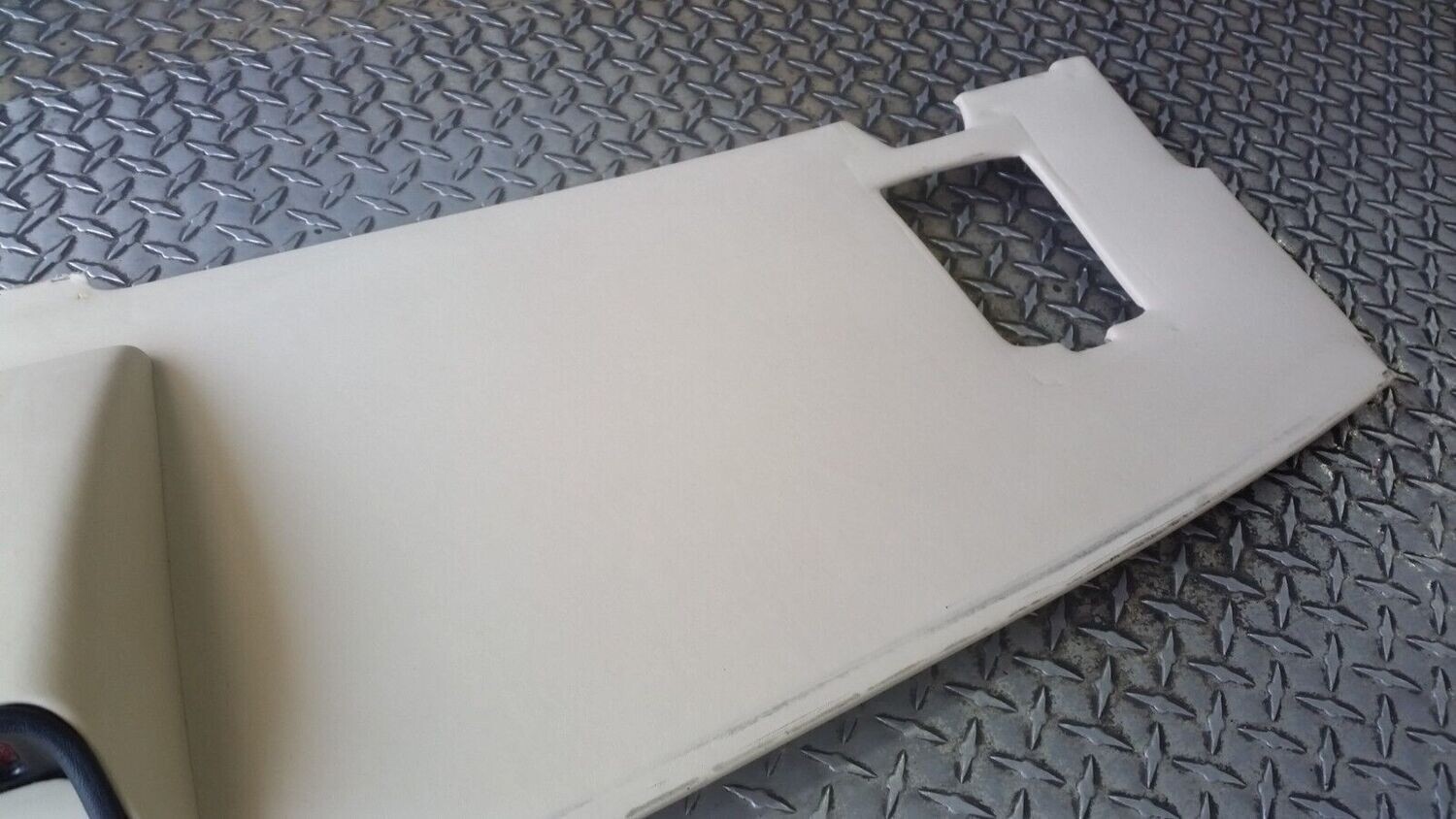 94 - 99 ROLLS ROYCE SILVER SPUR REAR WINDSCREEN INSIDE deck cover CREAM BEIGE