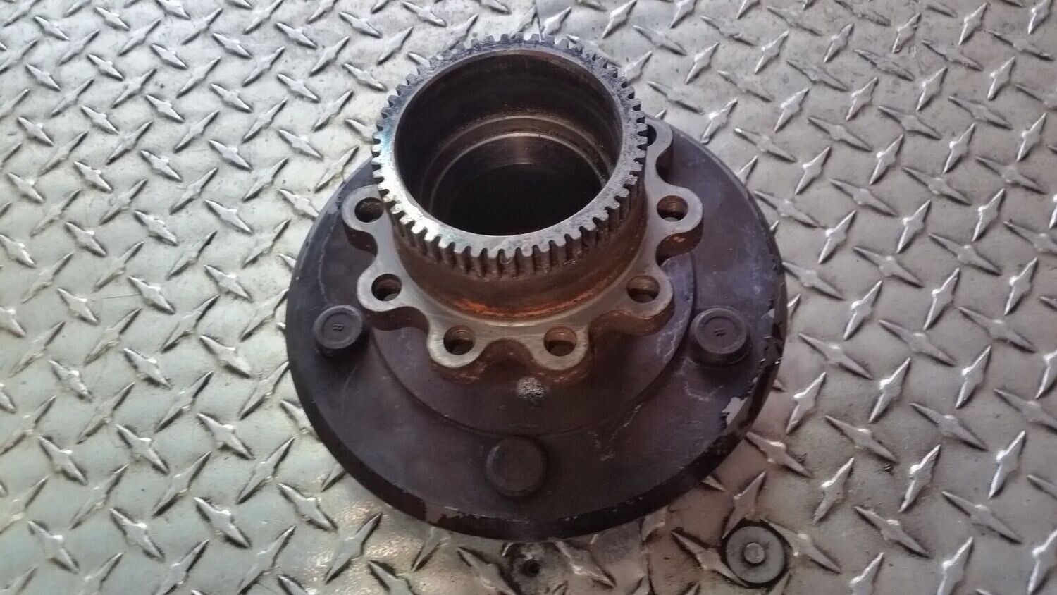 Rolls Royce Silver Spirit Spur Dawn RIGHT Front HUB RH12554 VIN 31001 ON
