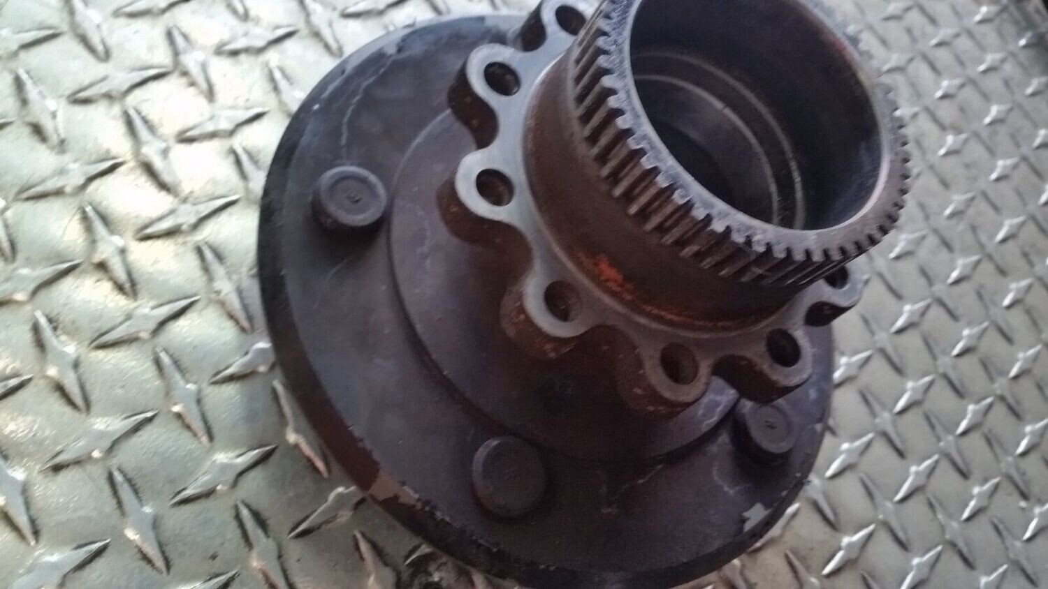 Rolls Royce Silver Spirit Spur Dawn RIGHT Front HUB RH12554 VIN 31001 ON
