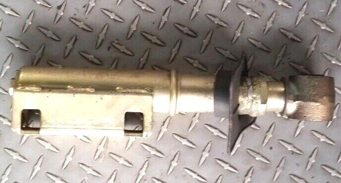 96 97 98 99 ROLLS ROYCE SILVER SPUR REAR bumper shock left or right UT11875