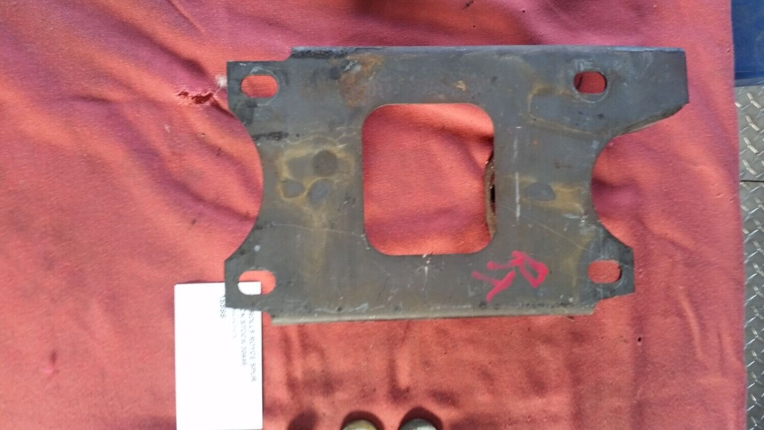 Rolls Royce Silver Spirit Spur Dawn LEFT right cross member mounting braket