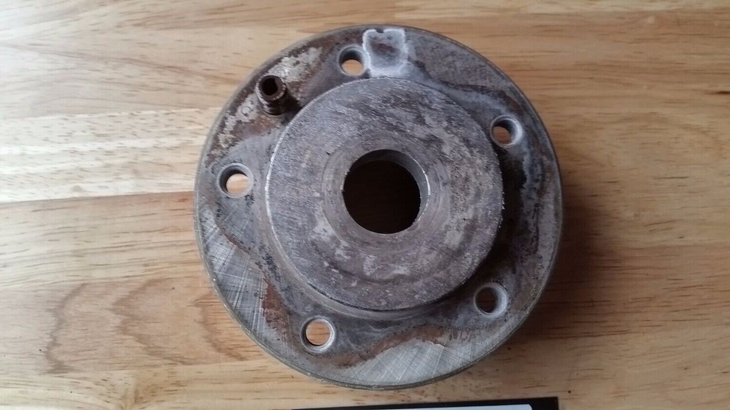 81 to 89 Rolls Royce Silver Spirit SPur front engine pulley HUB