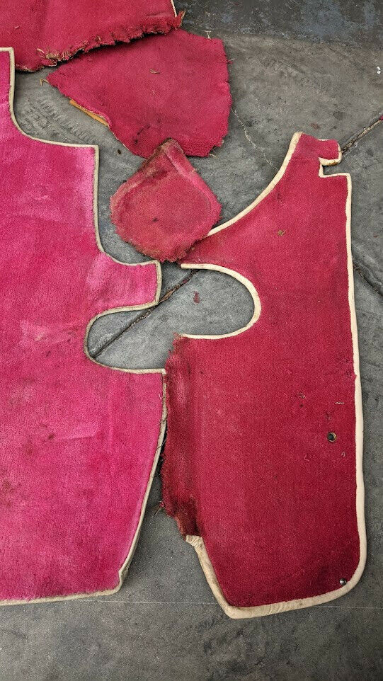 65 to 76 ROLLS ROYCE SILVER SHADOW I TRUNK CARPET ON RED WITH CREAM BORDER