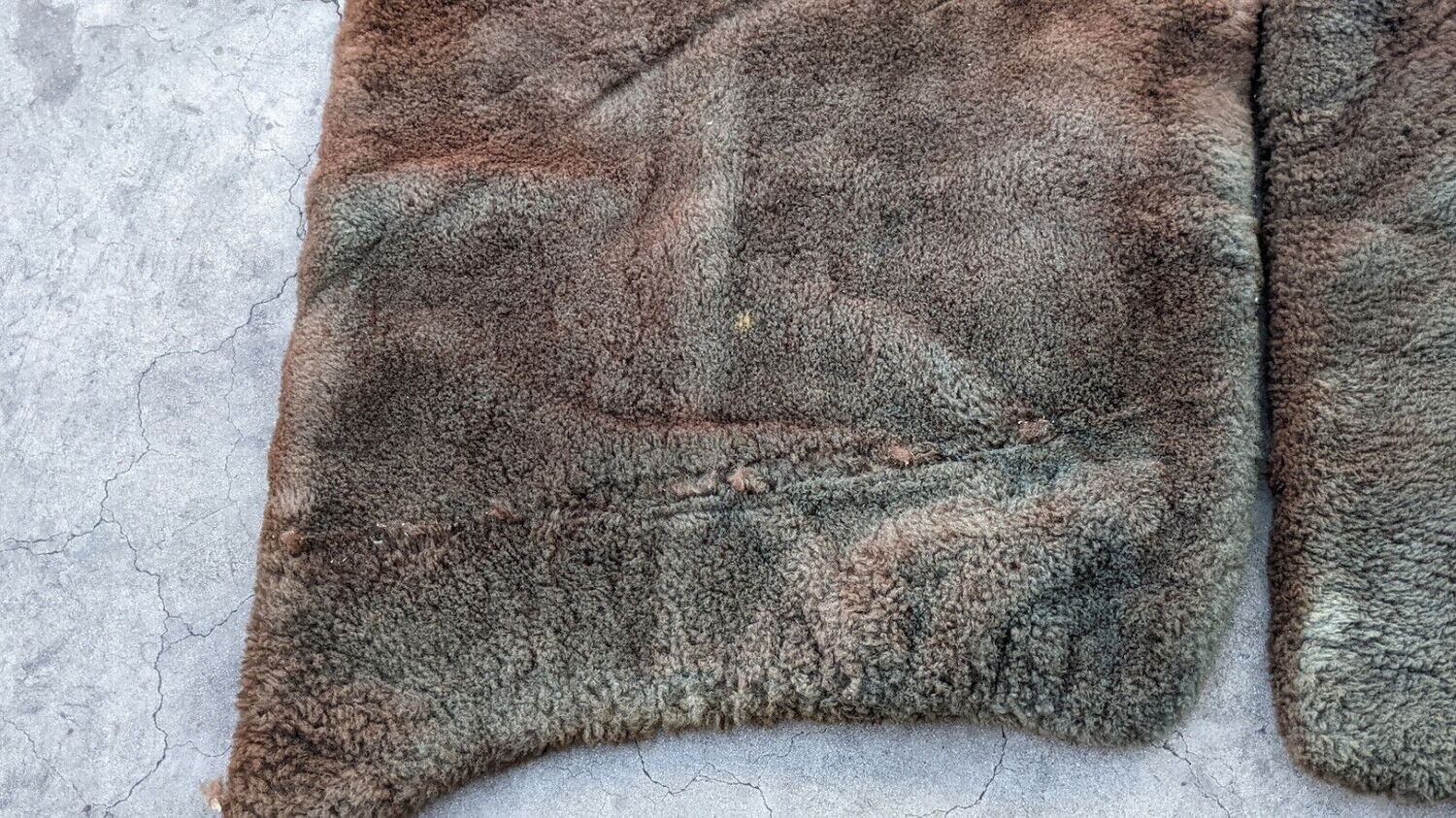 65 to 80 ROLLS ROYCE SILVER SHADOW lambwool rear CARPET overlays