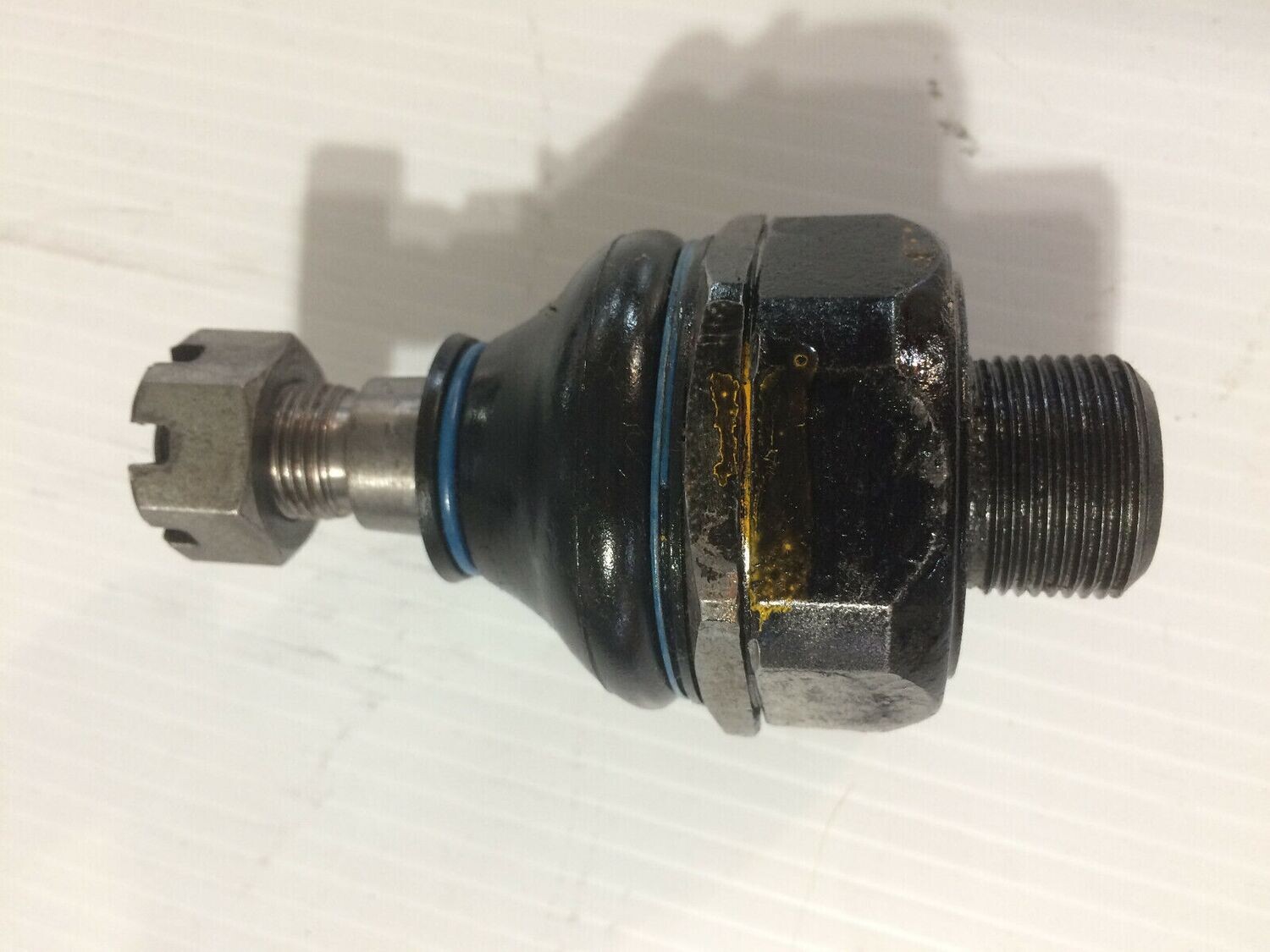 Rolls Royce Silver Spirit Spur Dawn FRONT LOWER BALL JOINT LEFT OR RIGHT UR71663