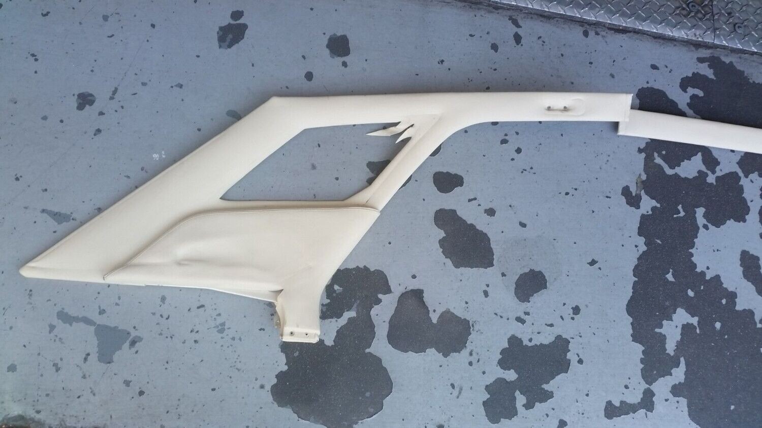 94 to 99 ROLLS ROYCE SILVER SPUR REAR SIDE PANEL BY HEADLINER CREAM BEIGE