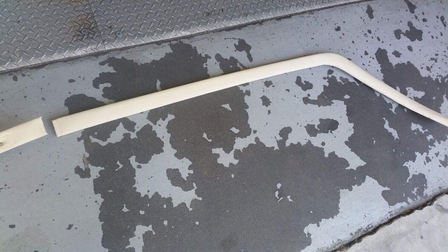 94 to 99 ROLLS ROYCE SILVER SPUR REAR SIDE PANEL BY HEADLINER CREAM BEIGE