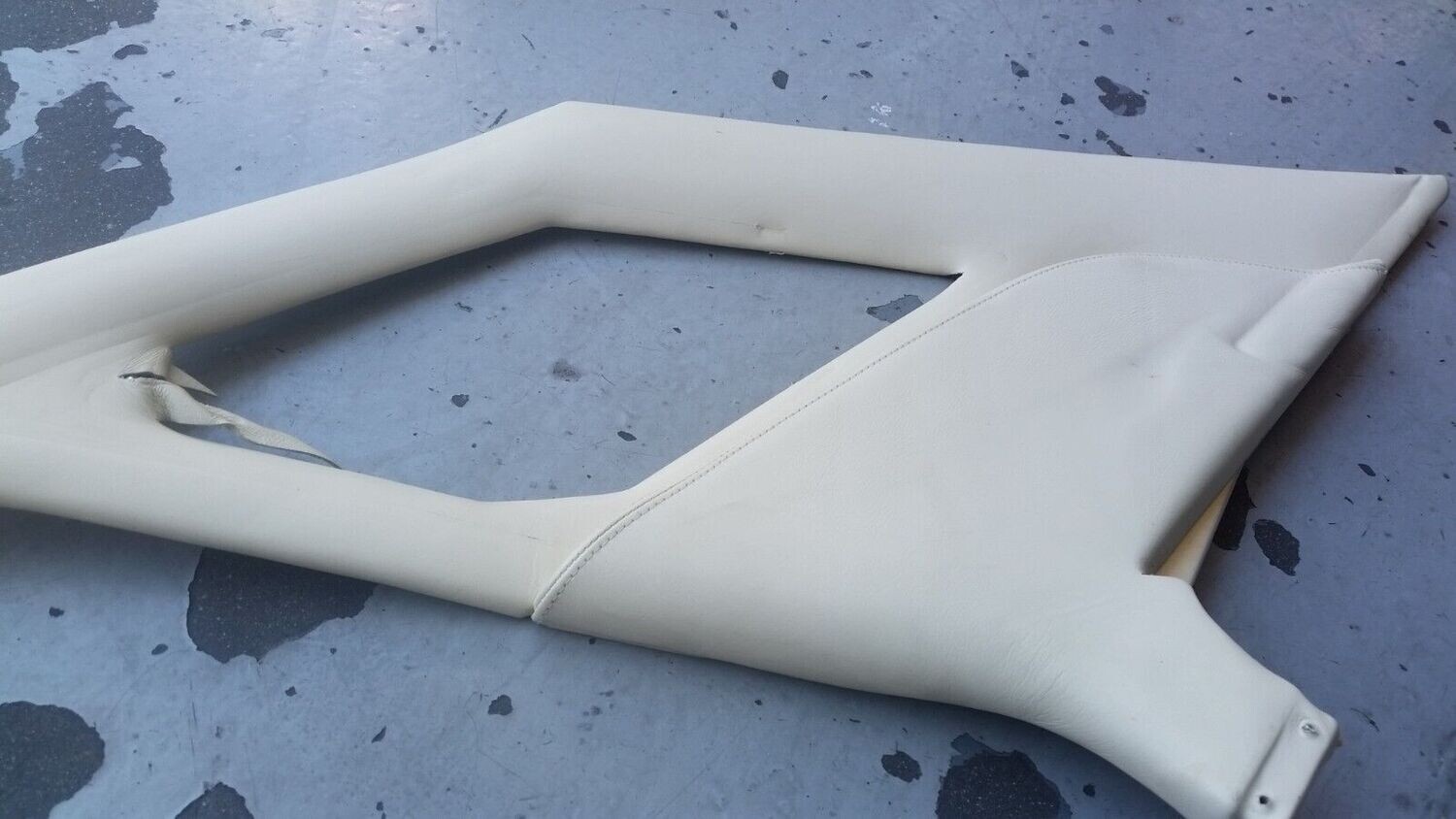 94 to 99 ROLLS ROYCE SILVER SPUR REAR SIDE PANEL BY HEADLINER CREAM BEIGE