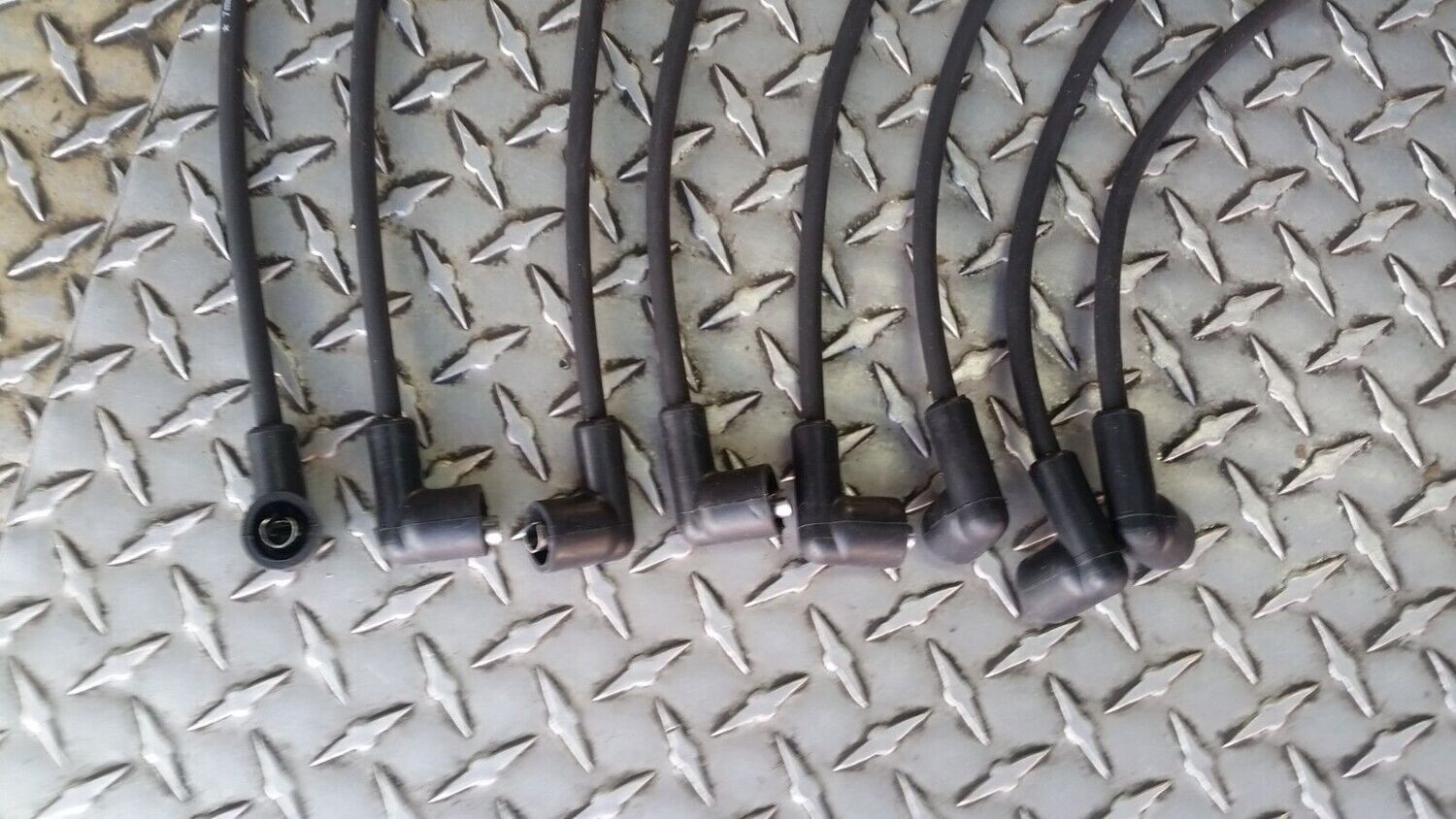 70 TO 80 Rolls Royce SHADOW ignition wire SET NEW