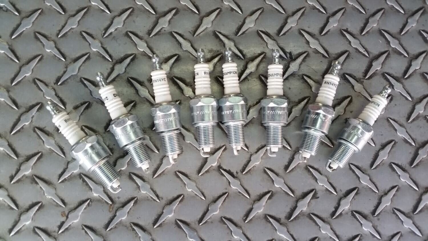 81 to 89 Rolls Royce Silver Spur Spirit ignition wire set and Spark Plugs NEW