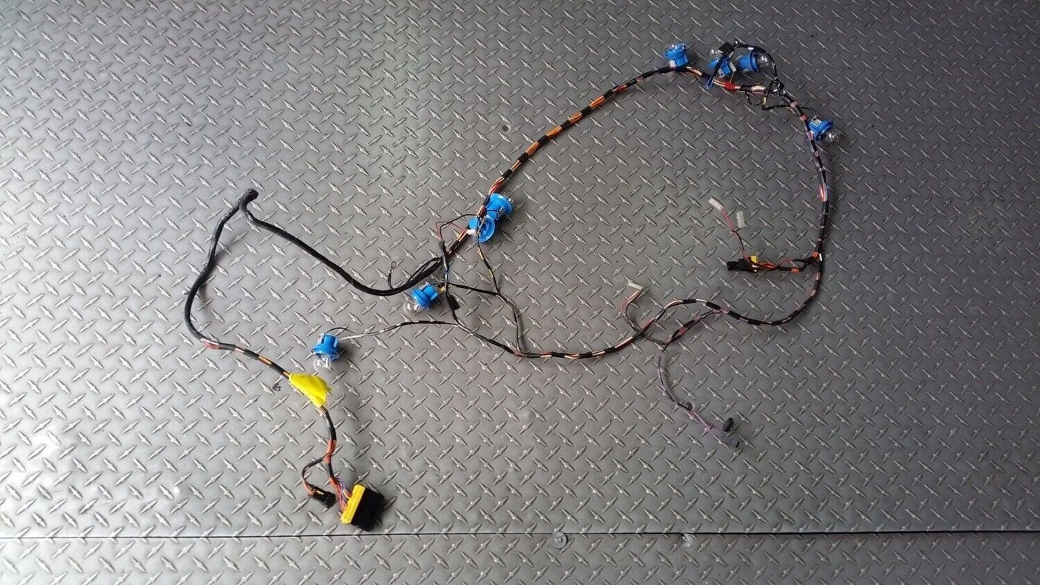 1998 ROLLS ROYCE SILVER SPUR TRUNK TAIL LIGHT wiring harness wires CABLES