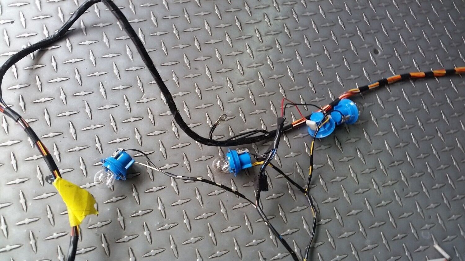 1998 ROLLS ROYCE SILVER SPUR TRUNK TAIL LIGHT wiring harness wires CABLES