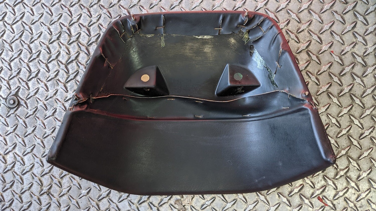 FERRARI 308 GTSi INTERIOR part BLACK CLUSTER SHADE  EXCELLENT CONDITION 60066800