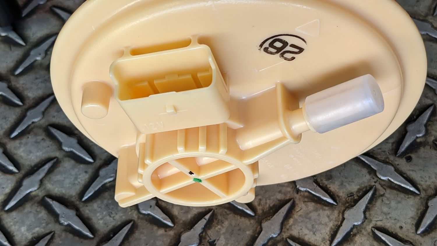 FERRARI  599 PARTS FUEL PUMP 181204 NEW