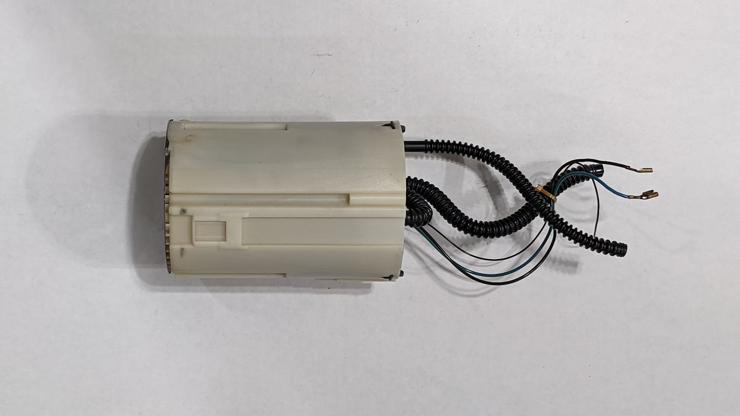 FERRARI  599 PARTS FUEL PUMP 181204 pre owned