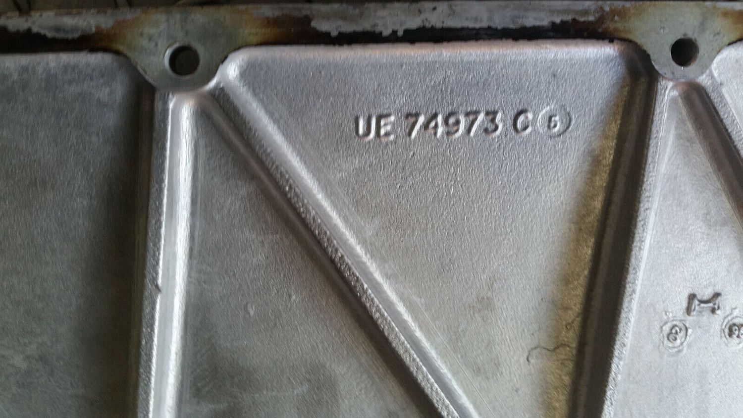 1981 to 1999 Rolls Royce Silver SPUR BENTLEY CORNICHE BRAKE PUMP VALLEY PAN