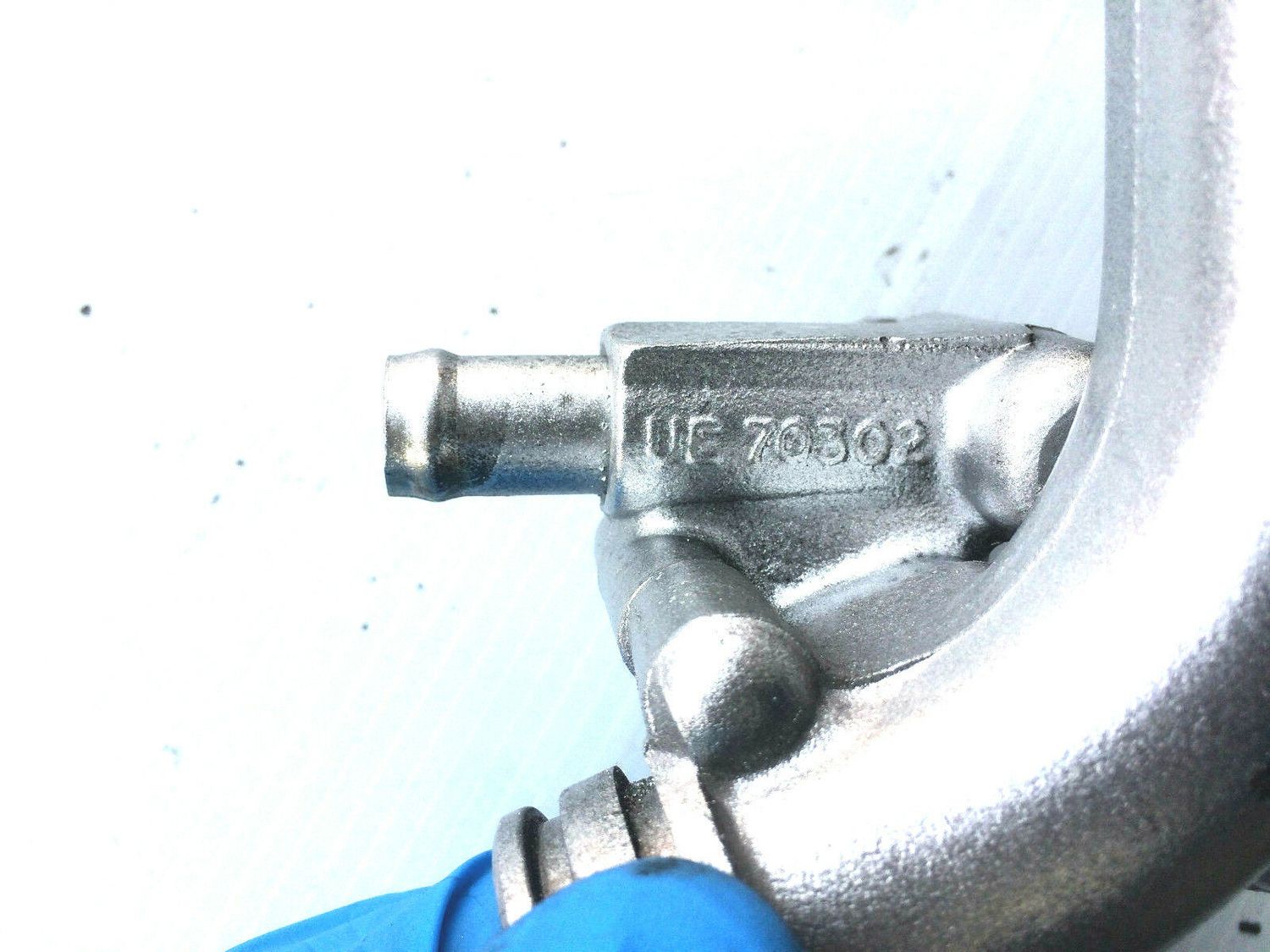 ROLLS ROYCE SPUR BENTLEY MULSANNE INTAKE MANIFOLD coolant gally UE70224