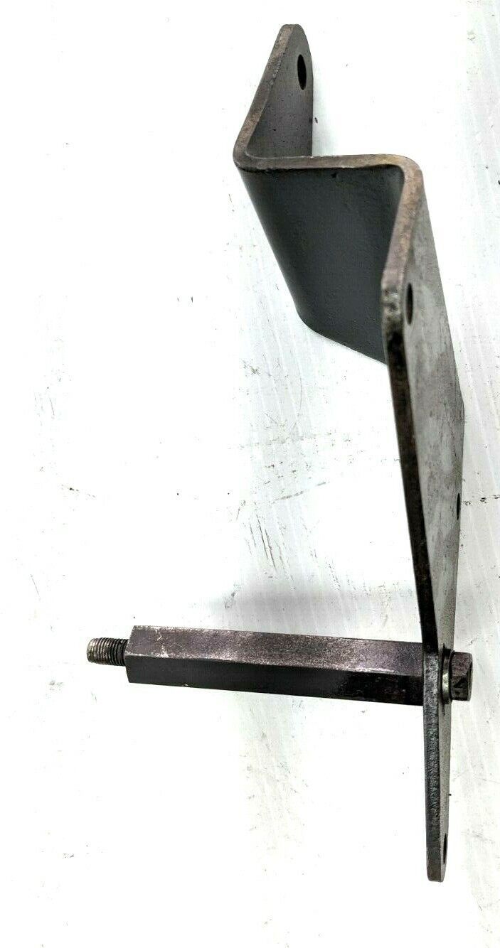 EARLY ROLLS ROYCE SILVER SPUR BENTLEY REAR power steering pump bracket UE34586