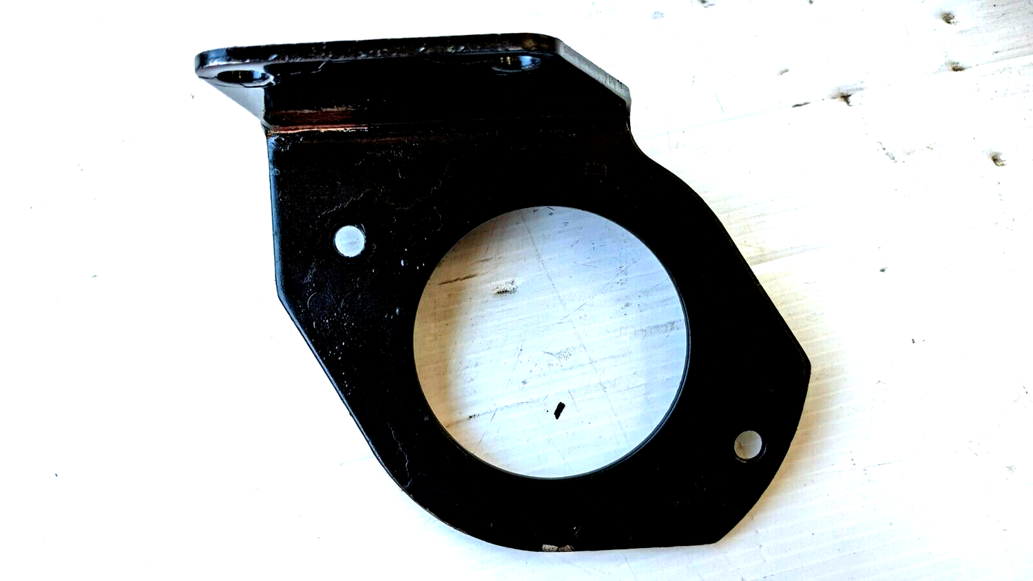 1981 FERRARI 308 GTSi PART LEFT REAR engine motor MOUNT BRACKET SUPPORT 115713