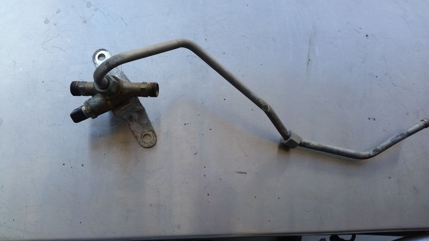 94 TO 99 ROLLS ROYCE SILVER SPUR BENTLEY TURBO FUEL PRESSURE SENSOR AND FITTING