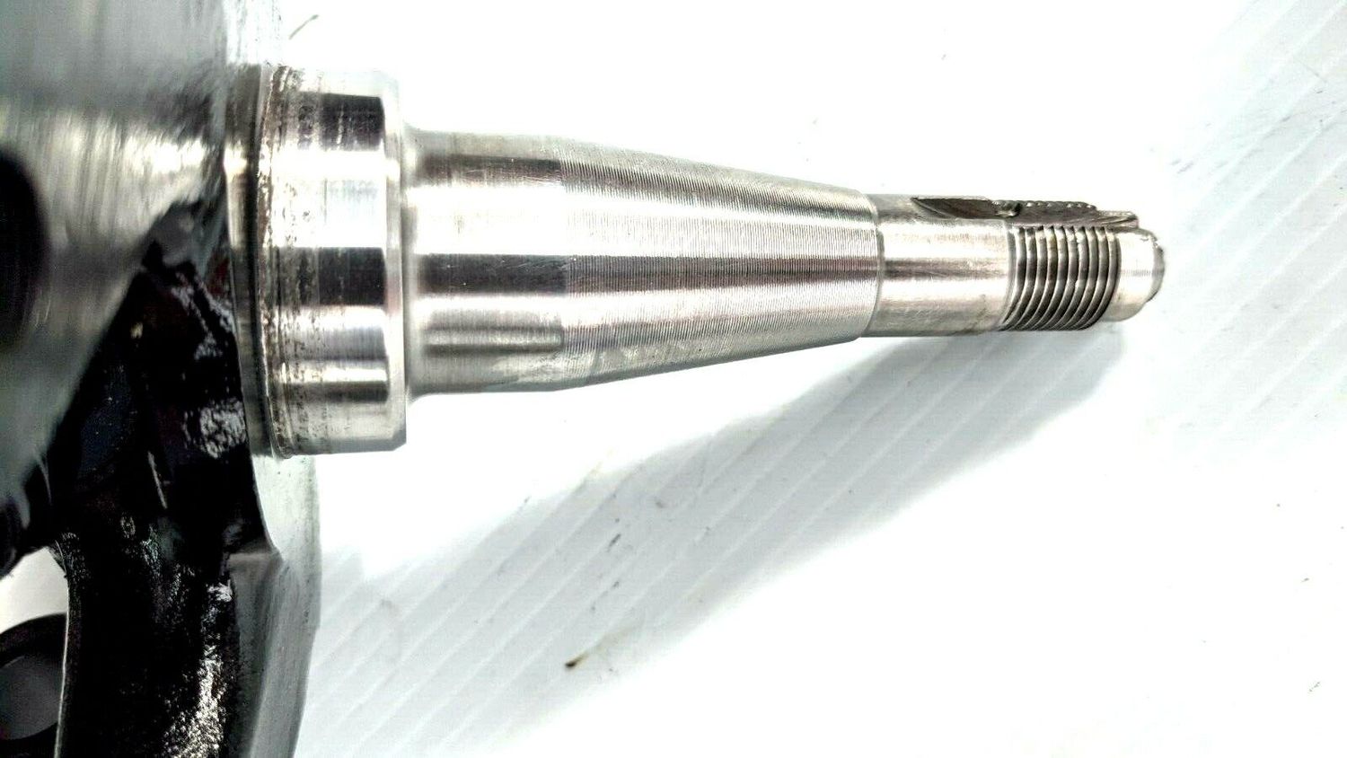 FERRARI 308 PARTS FRONT SPINDLE HUB CARRIER RIGHT SIDE 115964