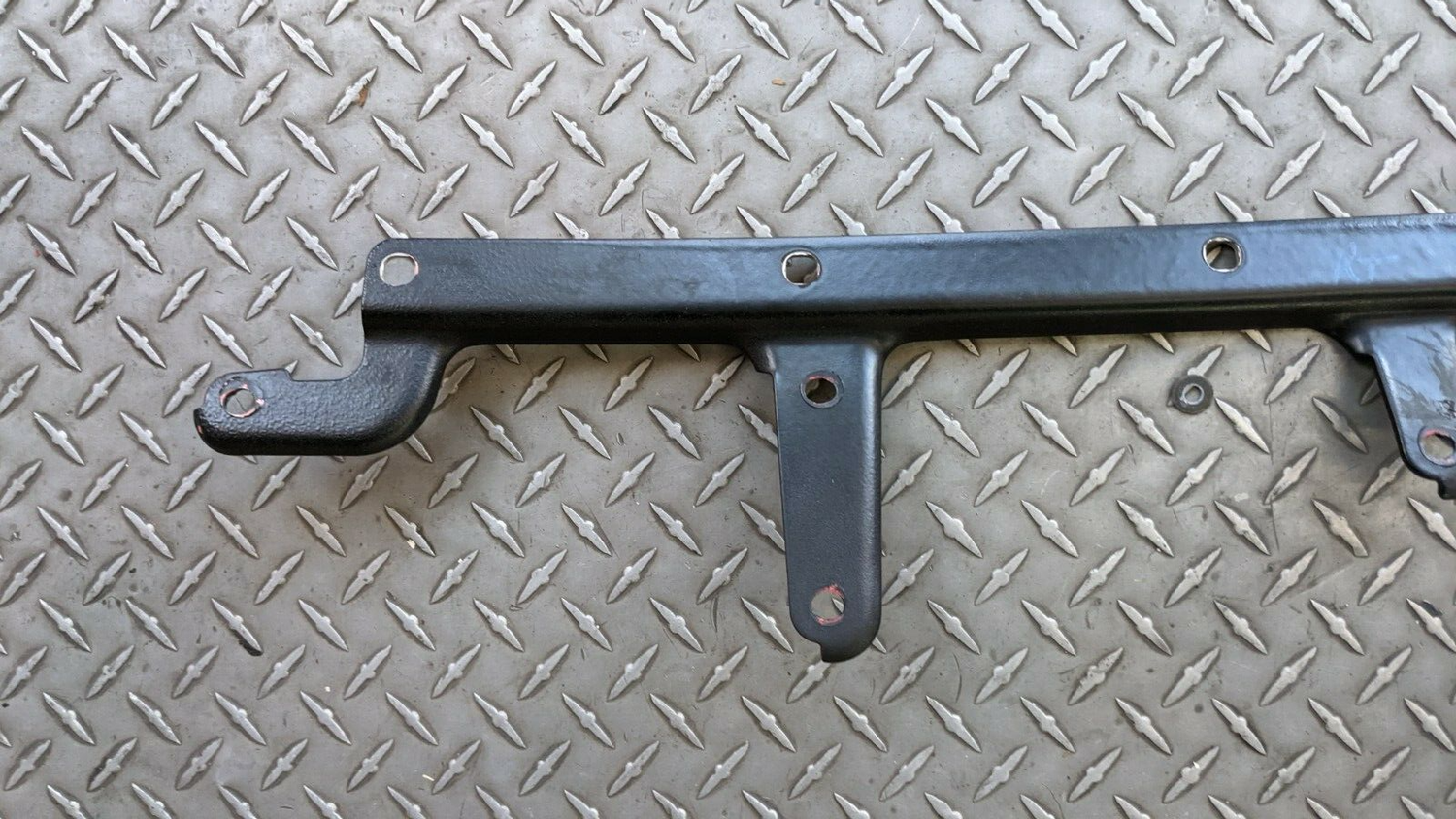 Ferrari 360 Spider Rear Engine Lid right MOUNTING PLATE 65795000