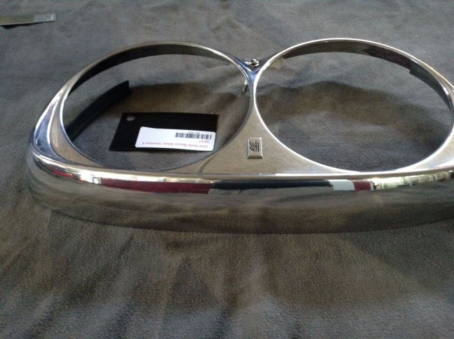 60 - 80 ROLLS ROYCE SILVER SHADOW HEADLIGHT w/CHROME TRIM RING DOOR