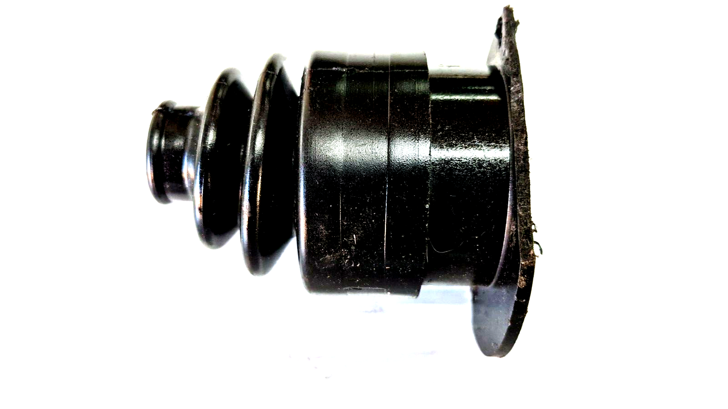 1981 FERRARI 308 GTSi SHIFT ROD DUST COVER AND FLANGE 106687