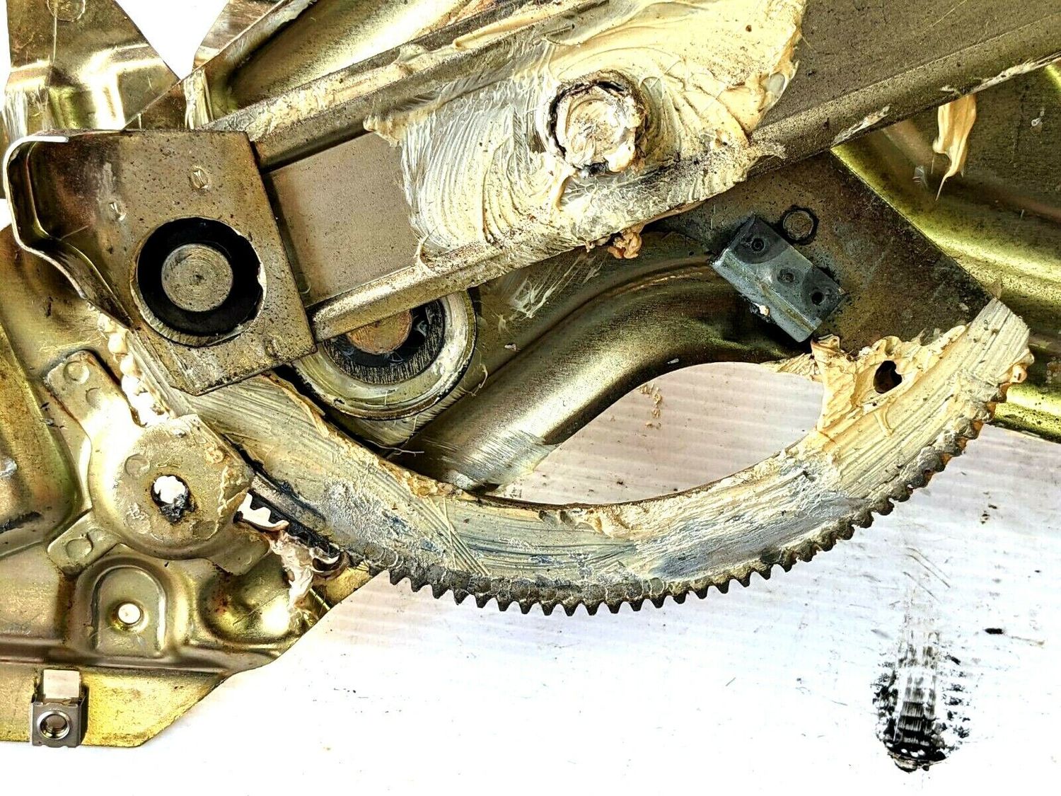 FERRARI 360 COUPE SPIDER PARTS LEFT DOOR WINDOW REGULATOR 65133300