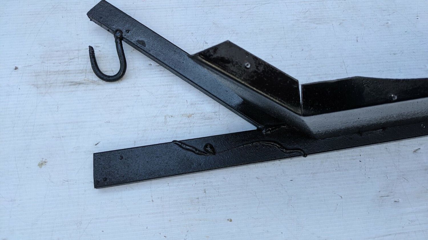 FERRARI 308 PARTS battery FRONT PROTECTOR PLATE AND BASE FRAME 60351707