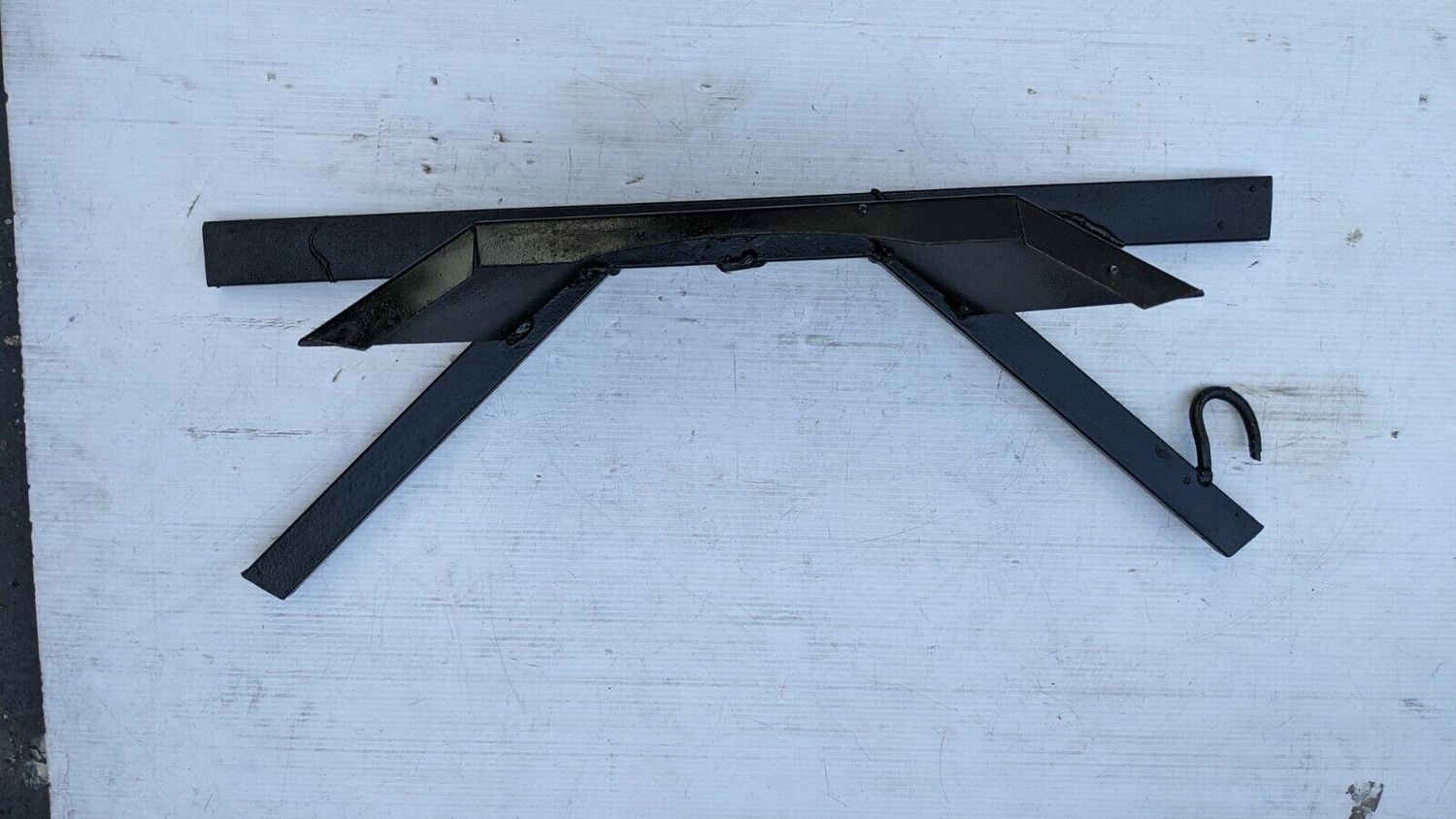 FERRARI 308 PARTS battery FRONT PROTECTOR PLATE AND BASE FRAME 60351707