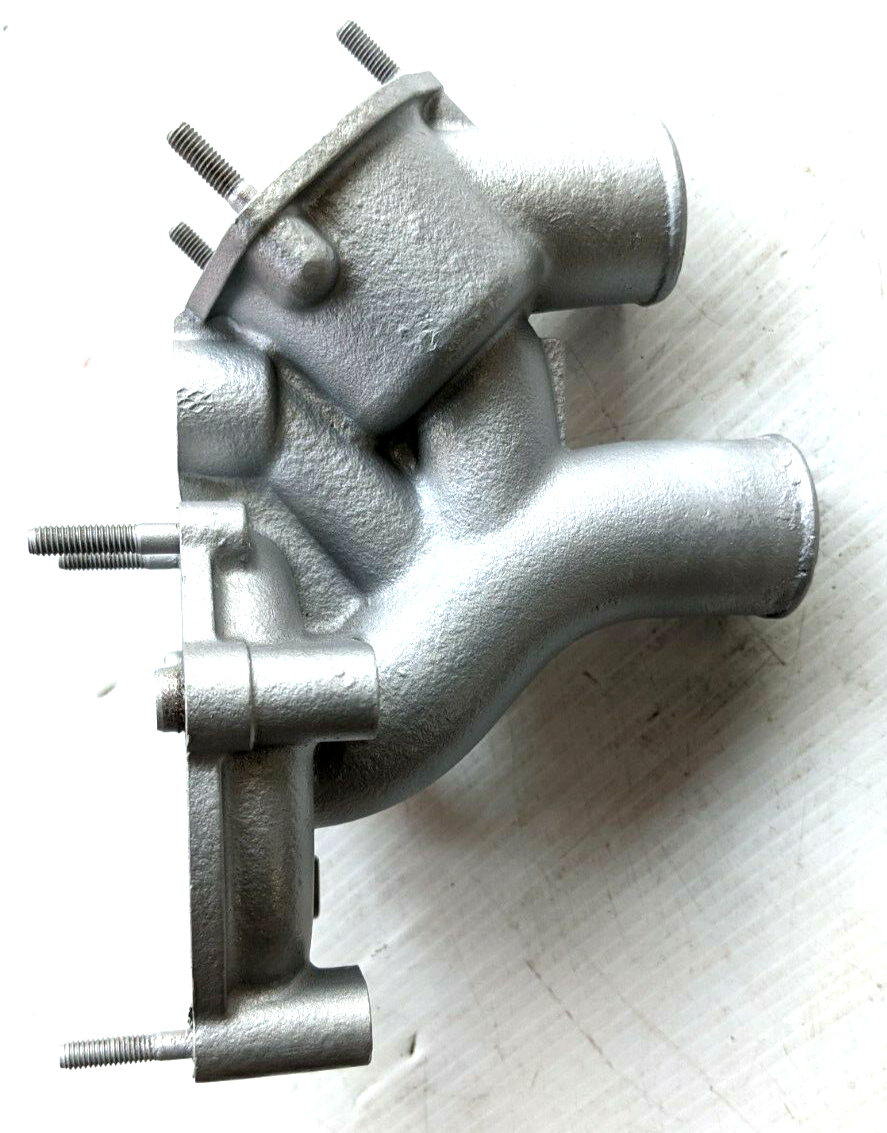 FERRARI 308 GTSi mondial water pump mounting body 115470