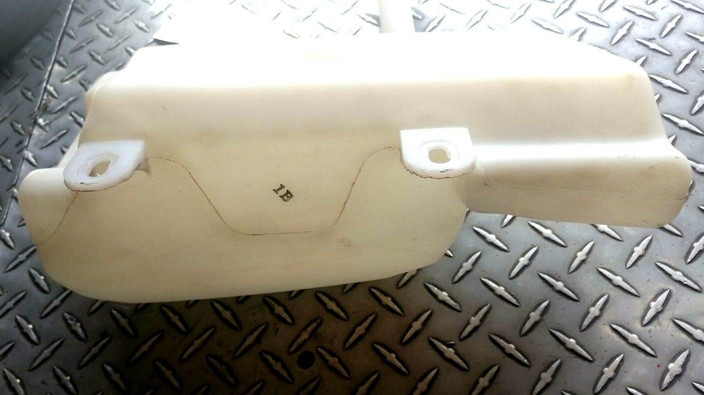 FERRARI 360 SPIDER PARTS WINDSHIELD WASHER BOTTLE COMPLETE 65809100