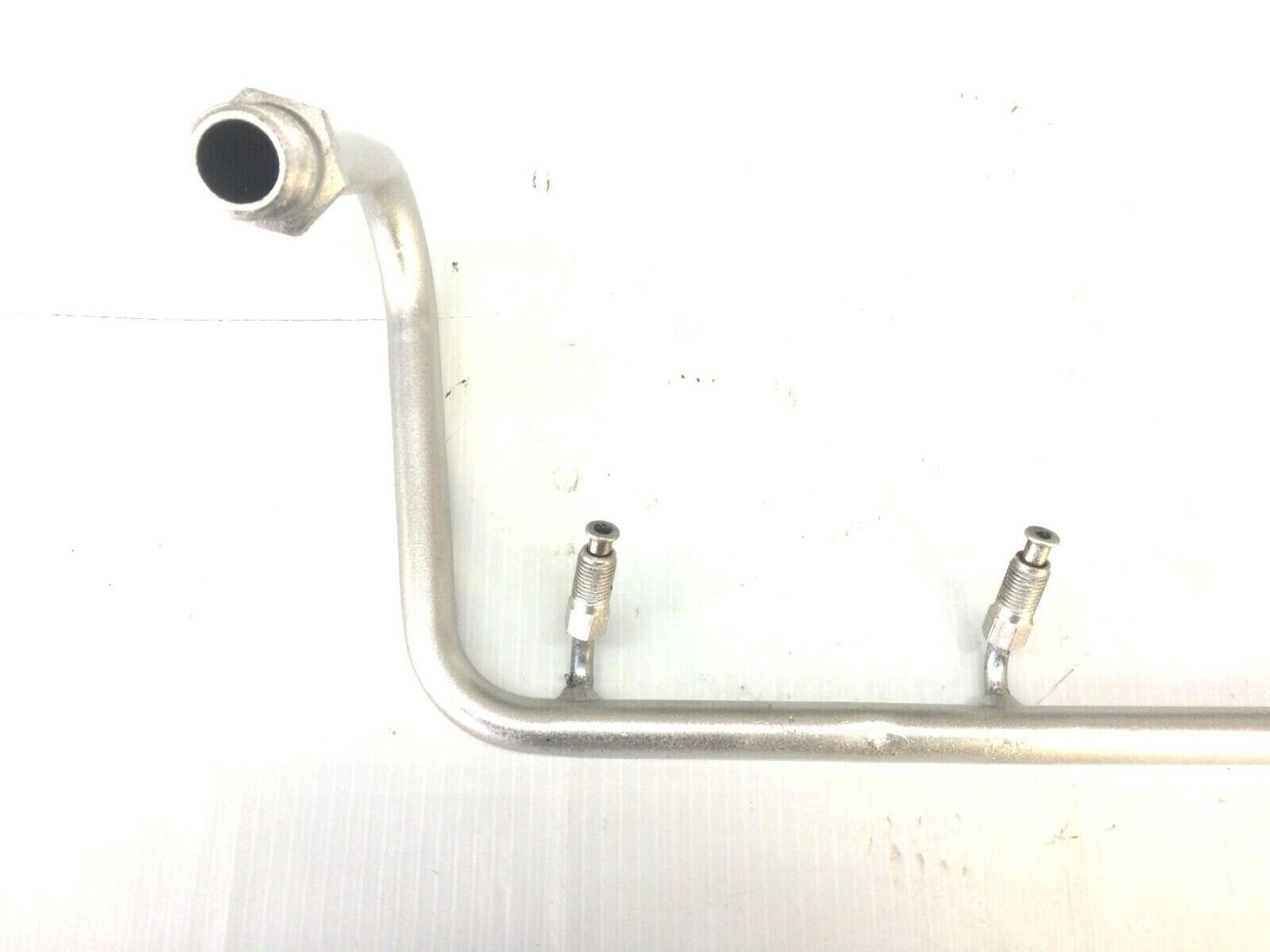 ROLLS ROYCE SILVER SPUR BENTLEY MULSANNE air injection pipe LEFT UE74579 A bank