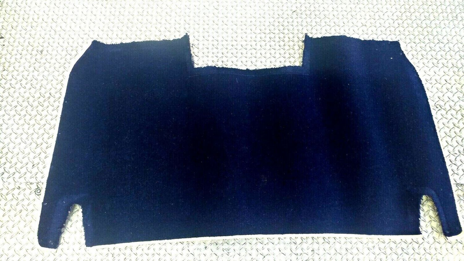 ROLLS ROYCE SILVER SPUR trunk lid upper carpet blue and magnolia