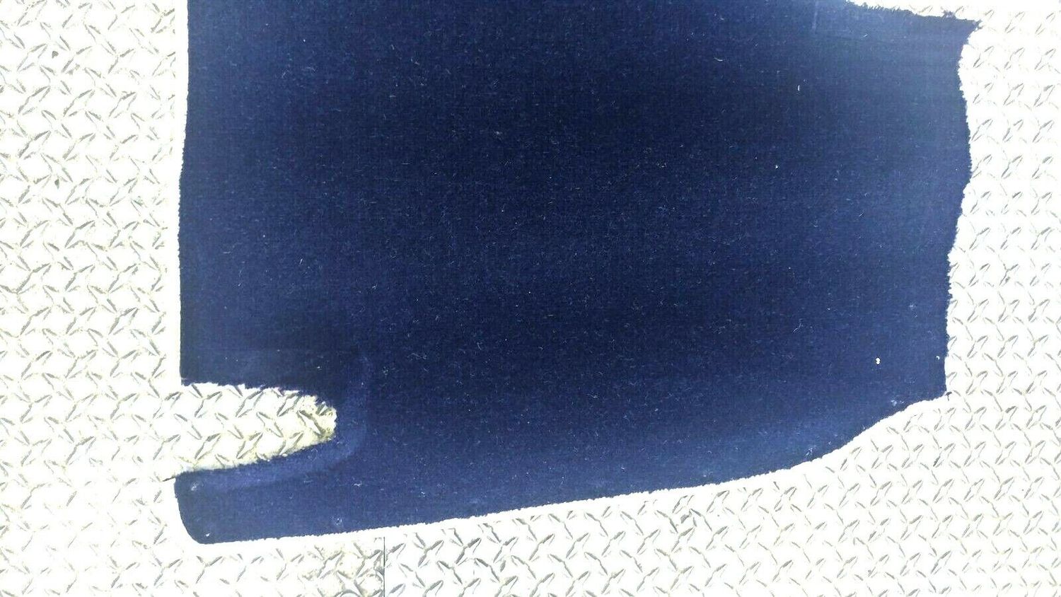ROLLS ROYCE SILVER SPUR trunk lid upper carpet blue and magnolia