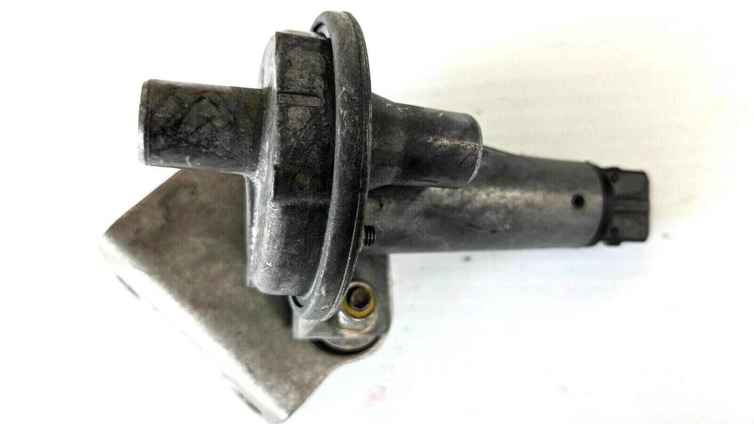 Ferrari 308 INTAKE MANIFOLD AUXILIARY AIR REGULATOR 115223