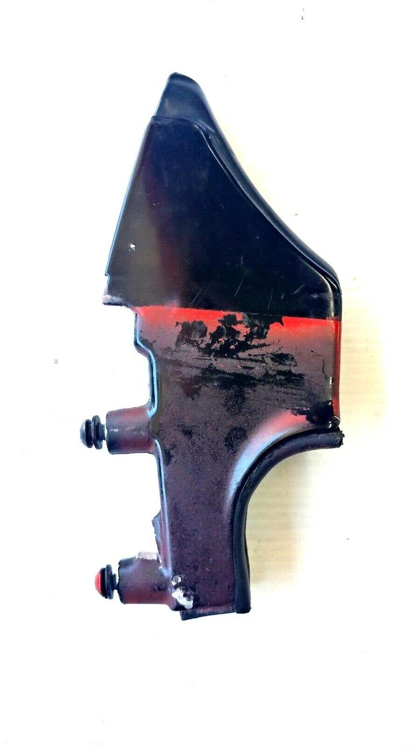 FERRARI 348 PARTS RIGHT DOOR REAR GLASS GUIDE 62212000