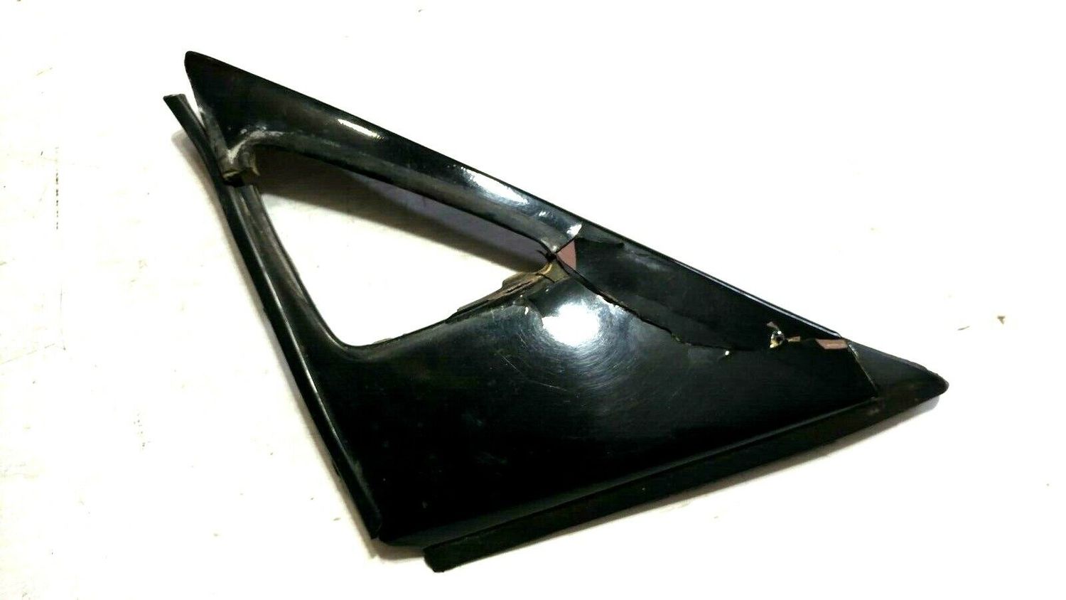 FERRARI 348 PARTS LEFT MIRROR base frame 63390100 DAMAGED