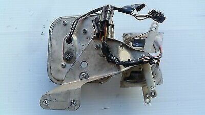 BENTLEY ROLLS-ROYCE SILVER SPUR RIGHT FRONT DOOR SOLENOID LATCH LOCK UB72067