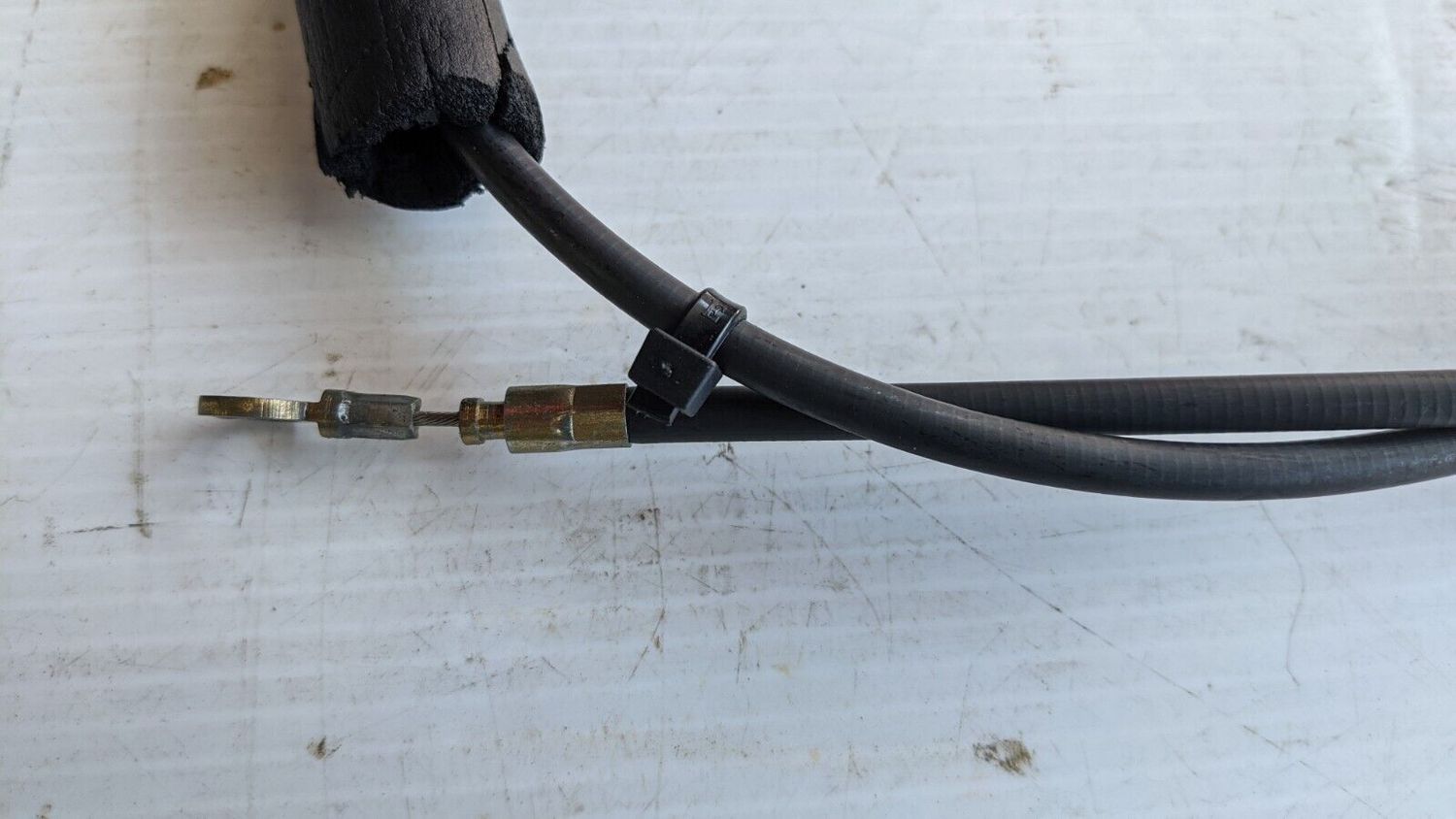 FERRARI 360 fuel tank GAS CAP LID RELEASE EMERGENCY CABLE 80412000
