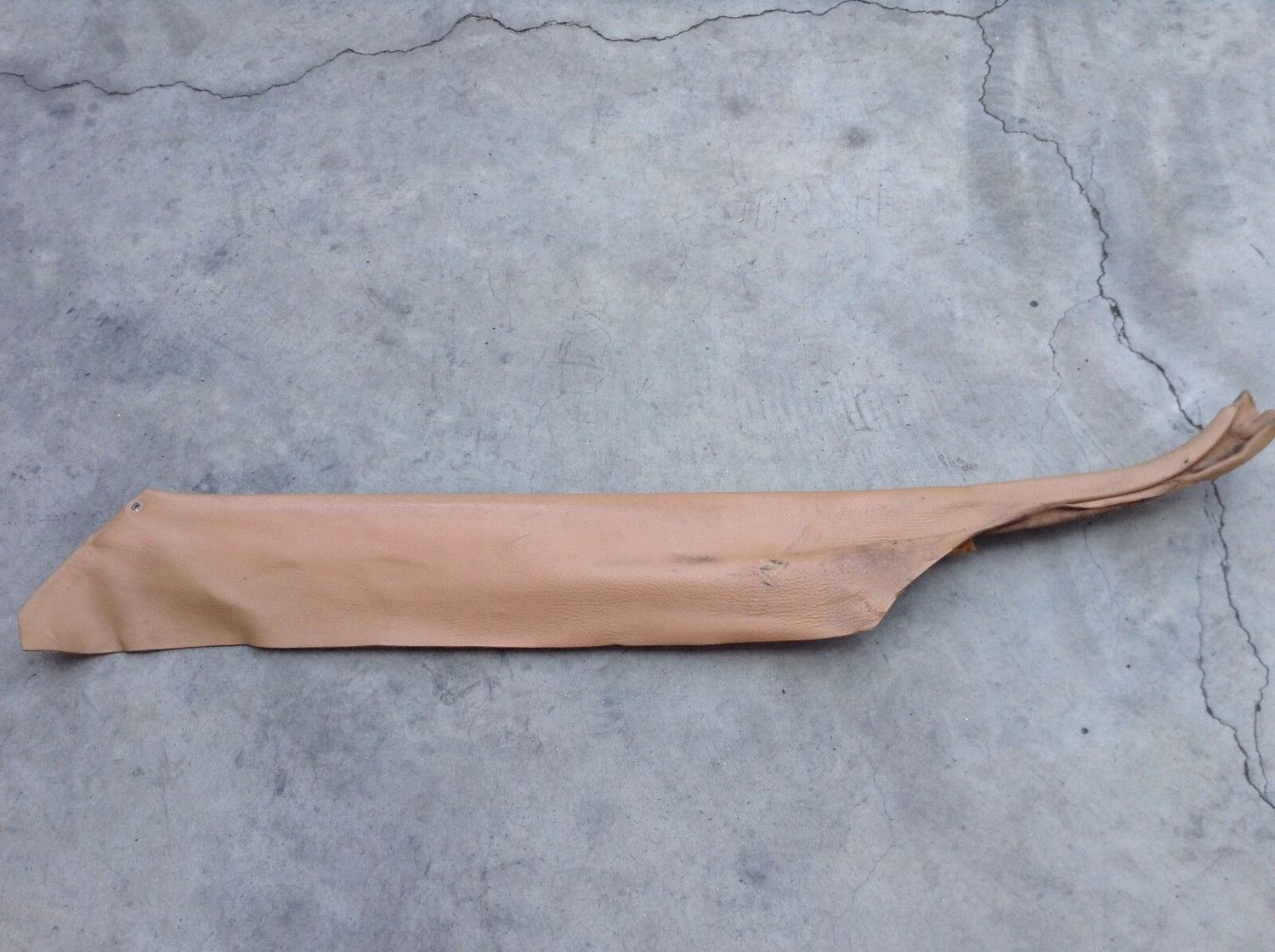 84 ROLLS ROYCE SILVER SPUR LEFT REAR DOOR PANEL TRIM LEATHER TAN