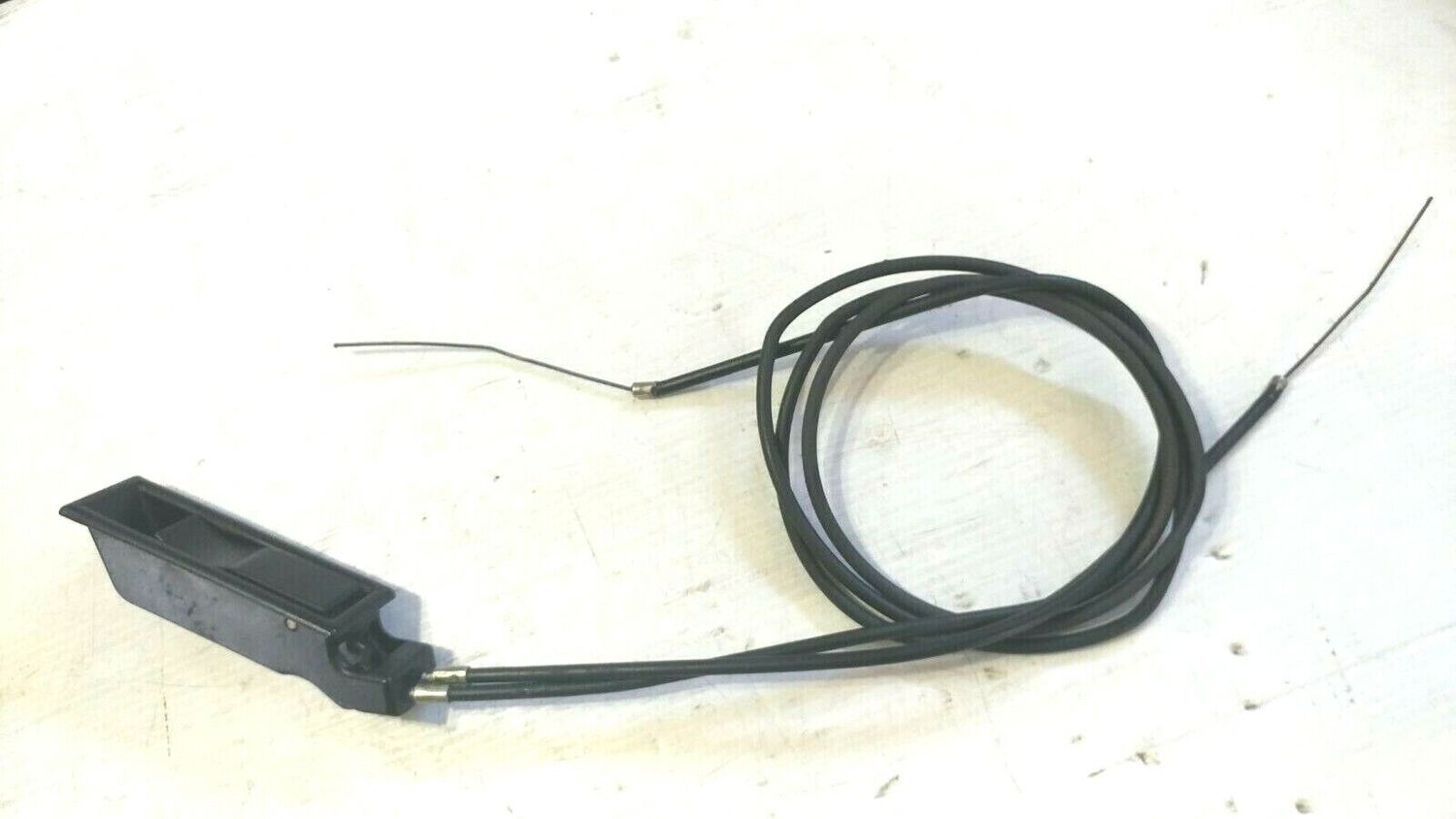 FERRARI 348 PARTS FRONT TRUNK COMPARTMENT RELEASE HANDLE 62551900