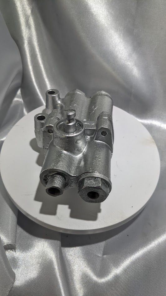 ROLLS ROYCE SILVER SHADOW CORNICHE Wraith RIGHT REAR SELF LEVELING VALVE REBUILT