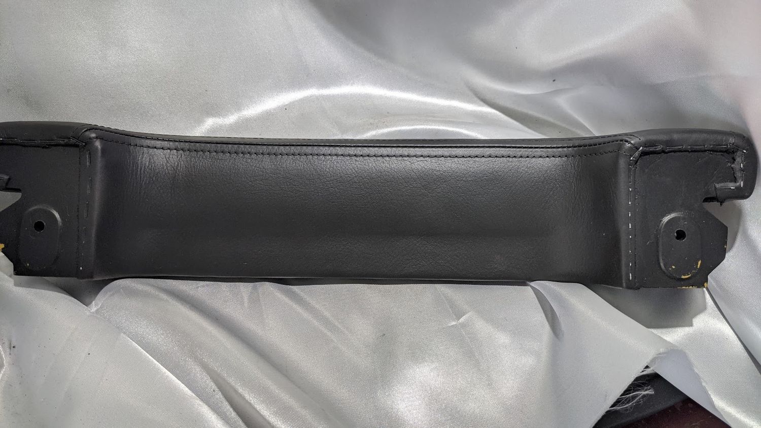 ROLLS ROYCE BENTLEY TURBO R FRONT DOOR ARMREST ON BLACK GOOD CONDITION