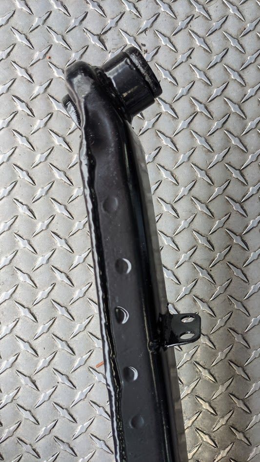 Rolls Royce Silver Shadow Corniche REFURBUSHED rear subframe crossmember UR20495 and left arm