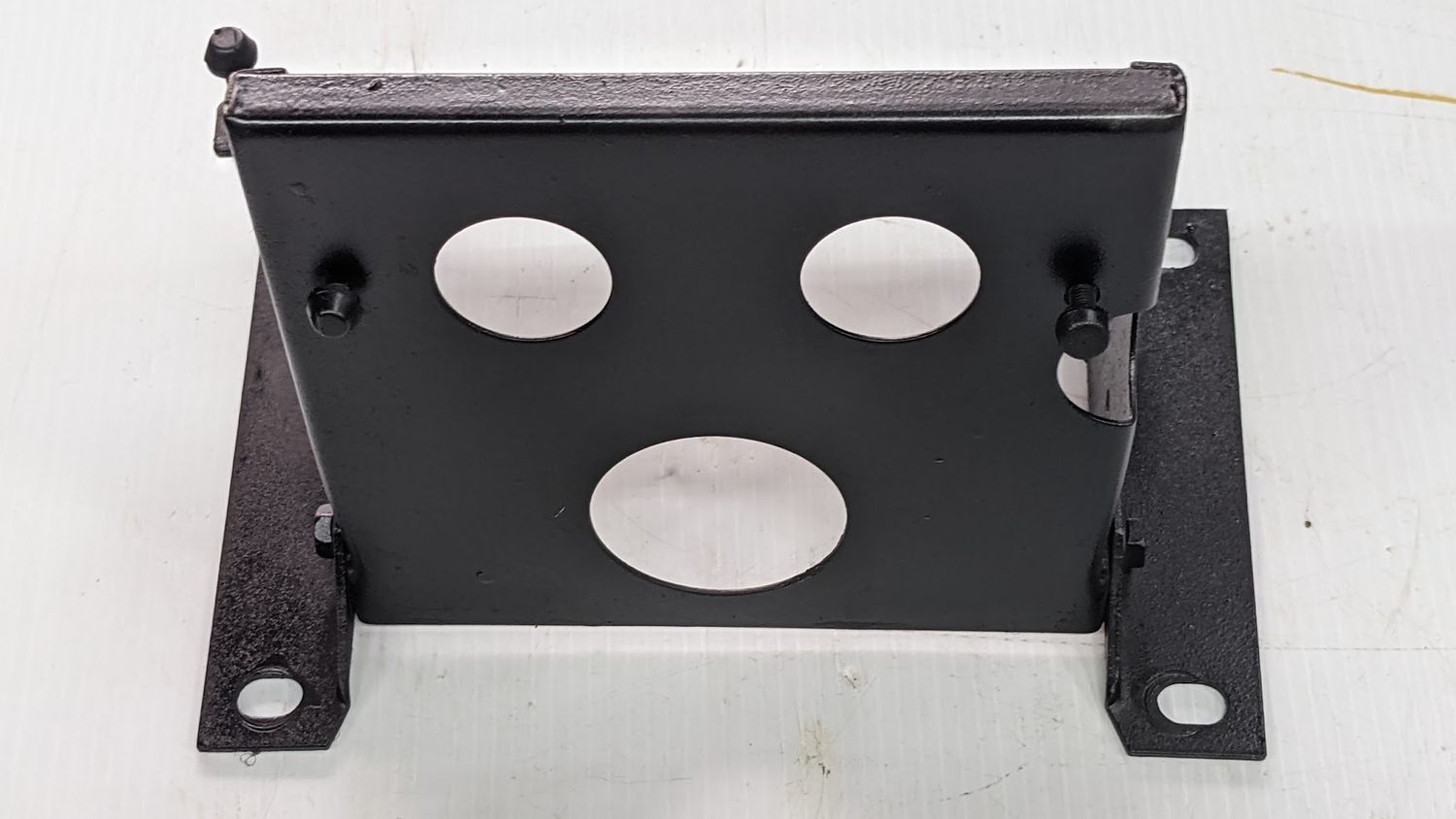 FERRARI 308 GTSi RIGHT HEADLIGHT CARRIER SUPPORT 60648000