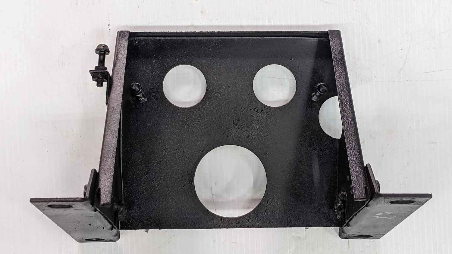 FERRARI 308 GTSi  LEFT  HEADLIGHT CARRIER SUPPORT 60648100
