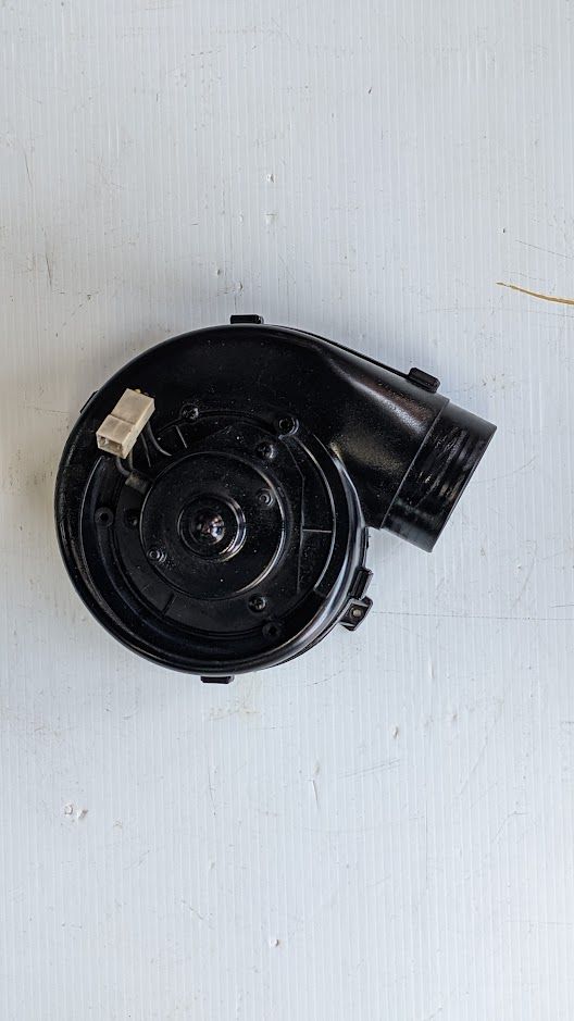 FERRARI 308 PARTS GTS FRONT HEATER BLOWER RT SIDE 60658600 tested