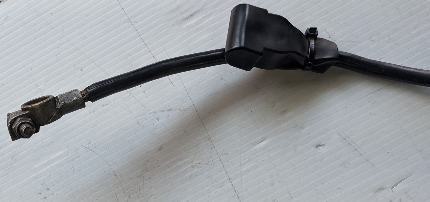 FERRARI 308 PARTS battery CABLE NEGATIVE GROUND QUICK DISCONNECT 115660 COMPLETE